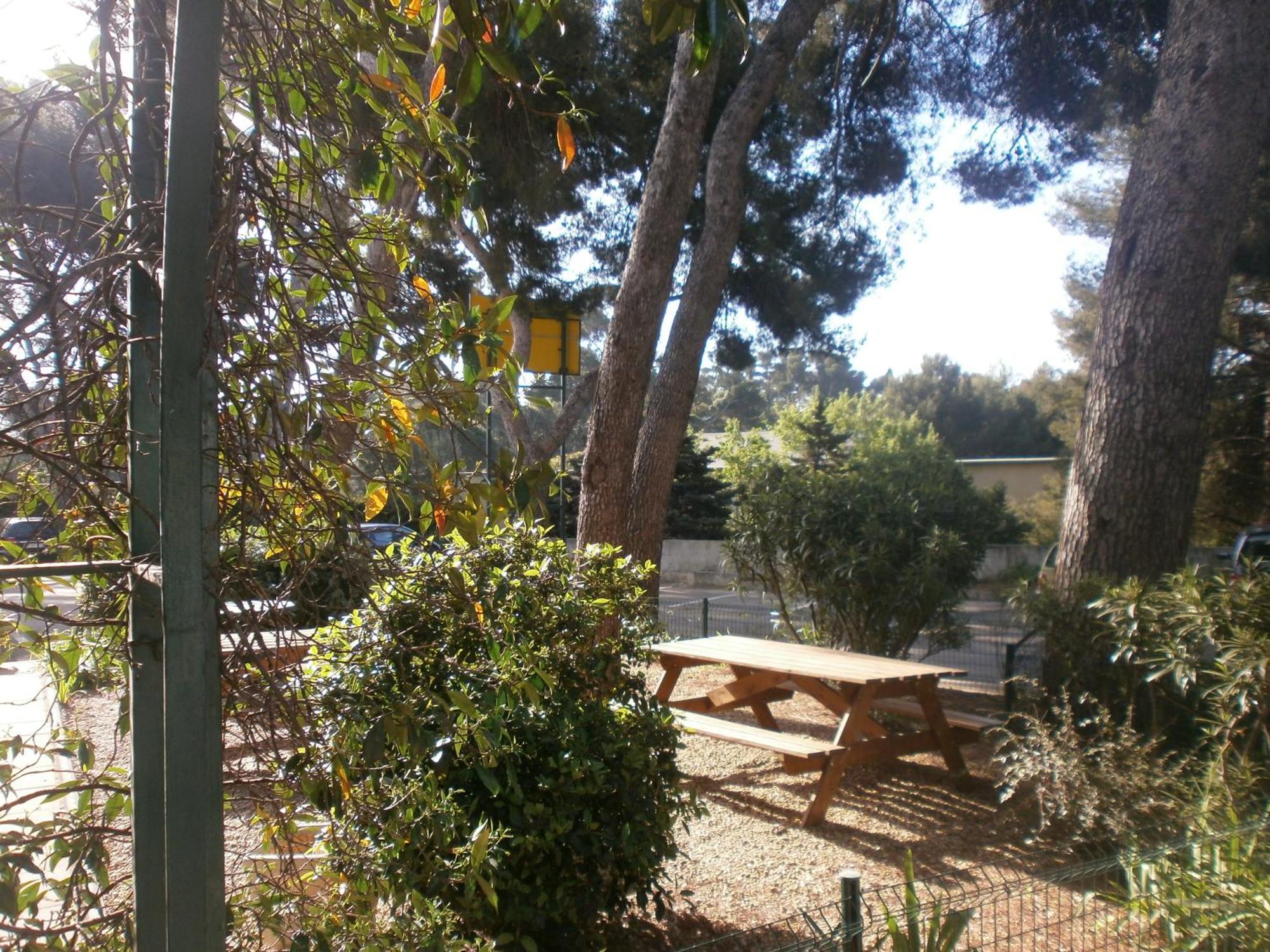Hotel Parc Azur - Toulon Ollioules Kültér fotó